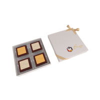 Шоколадная конфета Alma Chocolates, брендирование, 4 плитки, 80 гр, 129*129*25 мм