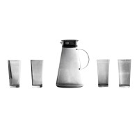 Набор Yiwumart Кувшин + 4 стакана, 22,7*8 см, стекло и пластик, прозрачно-черный, 1,4 л